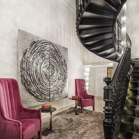 3 Sixty & Otel Anabolu