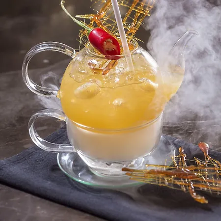 3 Sixty & Otel Anabolu