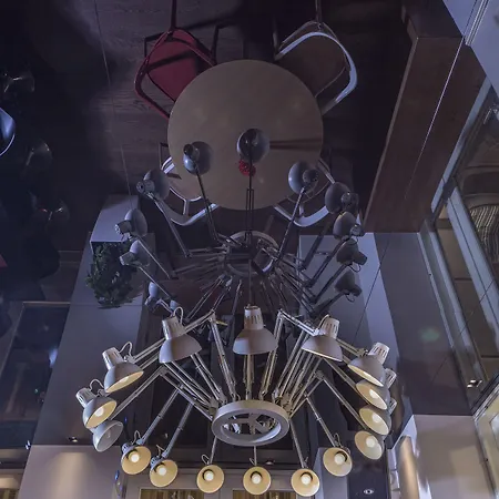 3 Sixty & Otel Anabolu