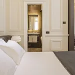 3 Sixty & Hotel 4*