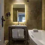 Ξενοδοχείο 3 Sixty &
