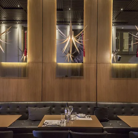 Hotel 3 Sixty Hotel & Suites