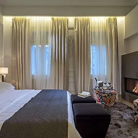 3 Sixty & Hotel