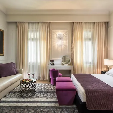 3 Sixty & Hotel 4*
