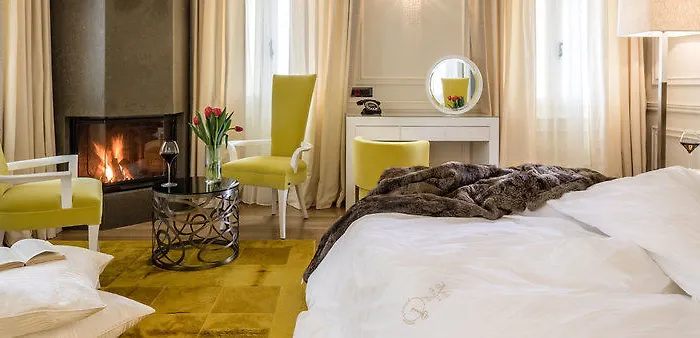 3 Sixty Hotel&suites